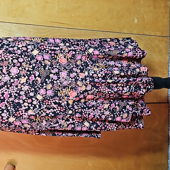 Peruvian Connection Chelsea Black Floral Jersey Tank Fit N Flare Dress Medium - Picture 6 of 10